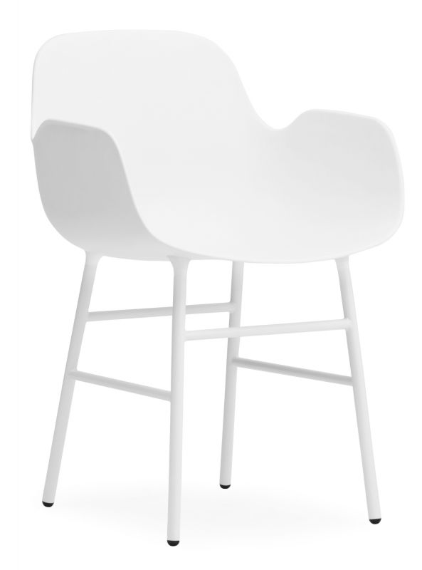 Form Armchair Lehnstuhl von Normann Copenhagen, grauer Design-Sessel mit Stahlbeinen, modernes Möbelstück für Wohnzimmer.